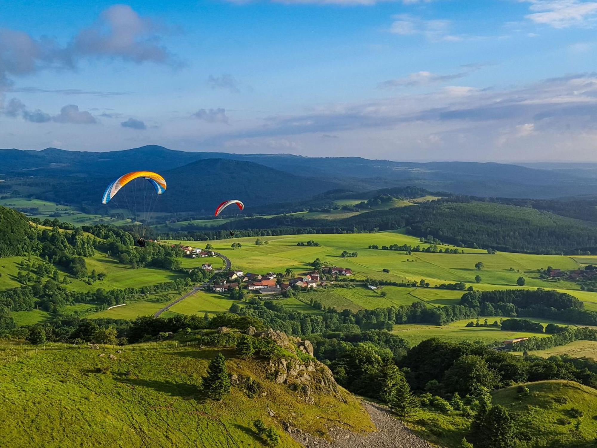Berghotel Deutscher Flieger Wasserkuppe เกอร์สเฟลด์ ภายนอก รูปภาพ