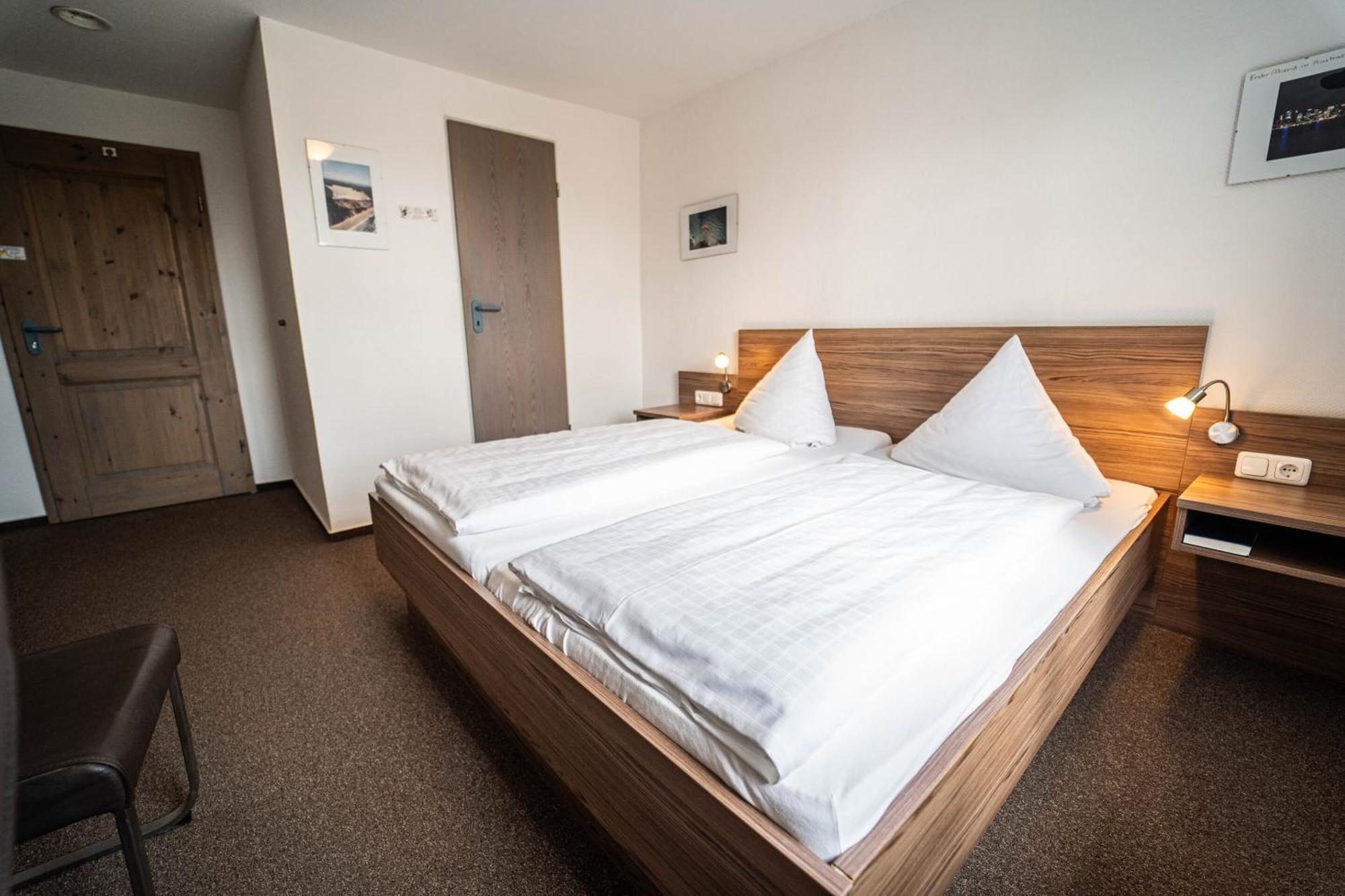 Berghotel Deutscher Flieger Wasserkuppe เกอร์สเฟลด์ ห้อง รูปภาพ